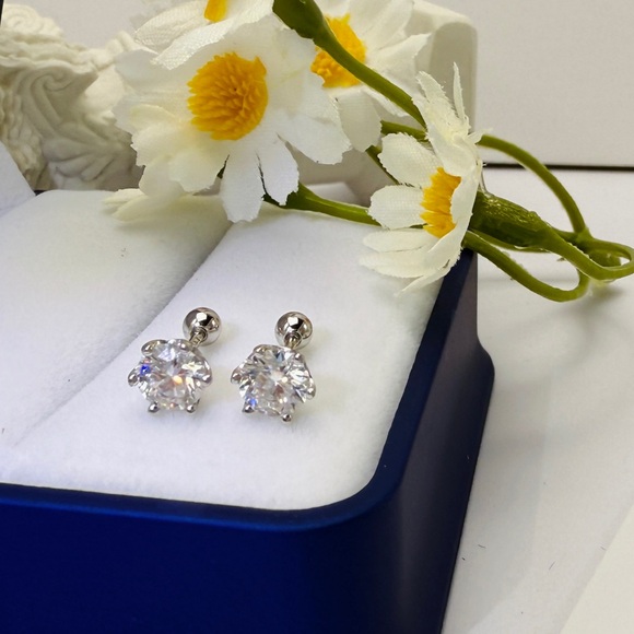 moissanite Screw backs stud earrings-0.5 & 0.5 short post 6mm-EM017-0.5ct-6mm - Picture 3 of 13